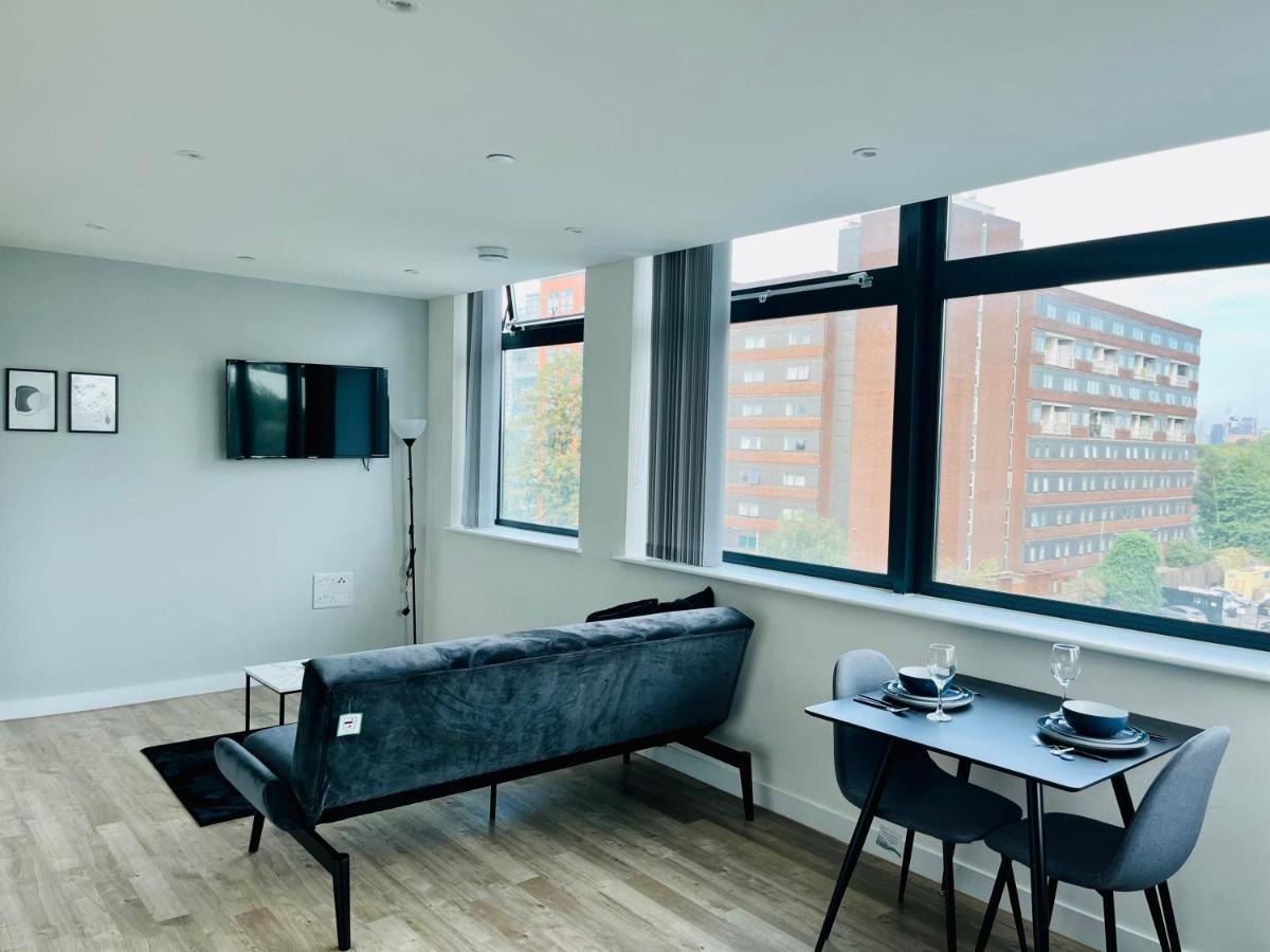 Stunning One Bedroom Apartment In Old Trafford Manchester Kültér fotó